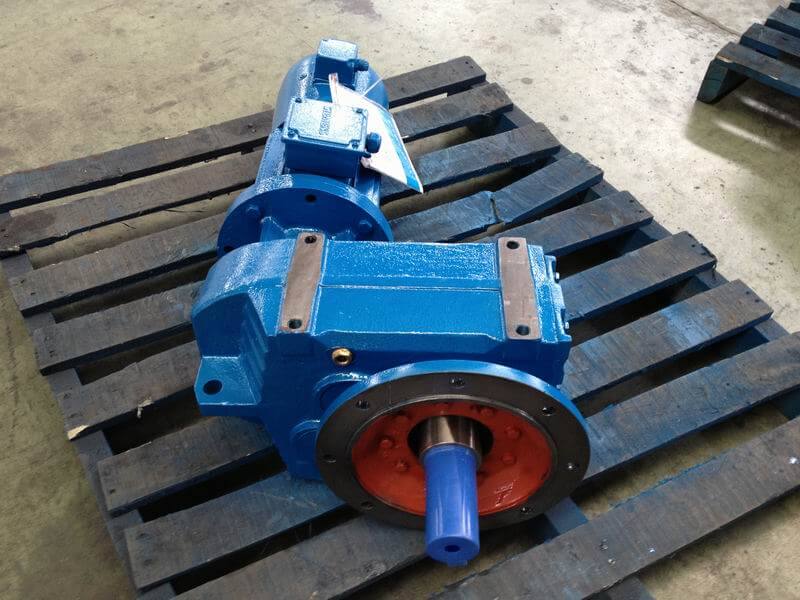FF97 parallel shaft helical gearmotor