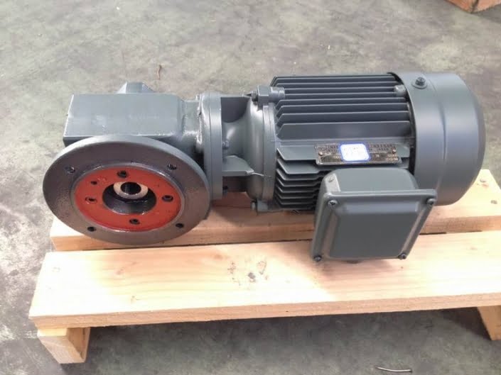 SAT series Worm Helical Gearmotor High efficiency gearboxes, speed reducer, gearmotor, gear