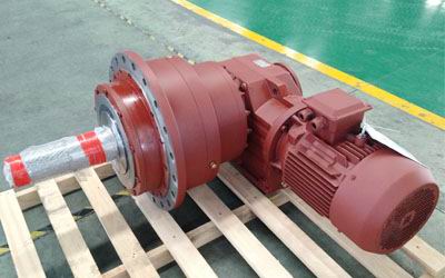 P2NB12-KF97-750-11KW Inline Planetary gear box with helical bevel gear unit
